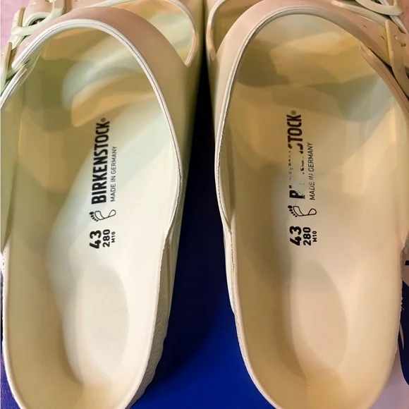 NIB Birkenstock Arizona Eva in Faded Lime Size 43 - Picture 4 of 6